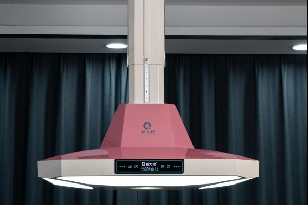 麻将房快速除烟设备：氧大师空气净化灯5分钟改善室内环境